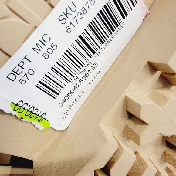 Gianni Bini Marvin Suede Lug Chelsea Combat Boot Size 8.5 9.5 NWT - Picture 7 of 8